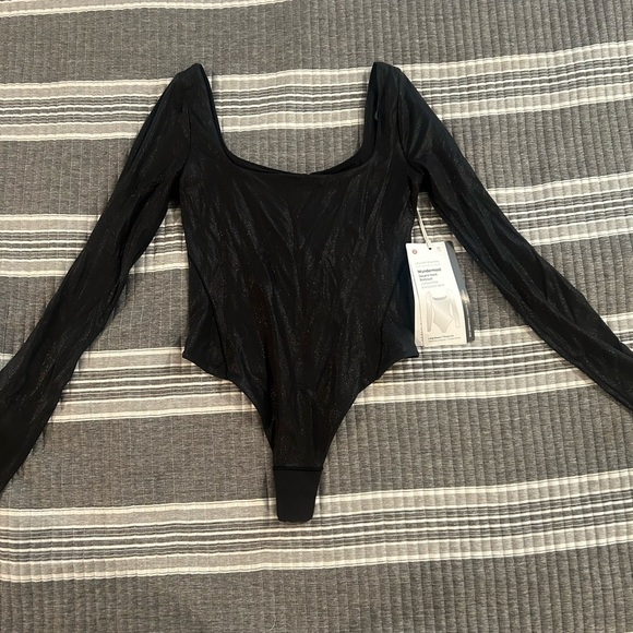 NWT Lululemon Women’s XS Wundermust black Bodysuit thong back - Picture 2 of 8